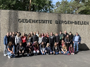 Bergen-Belsen 22September Foto 2.jpg © Berufsbildende Schulen des Landkreises Oldenburg